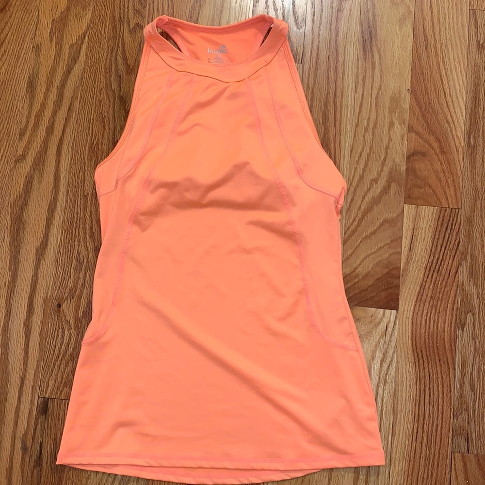Workout top